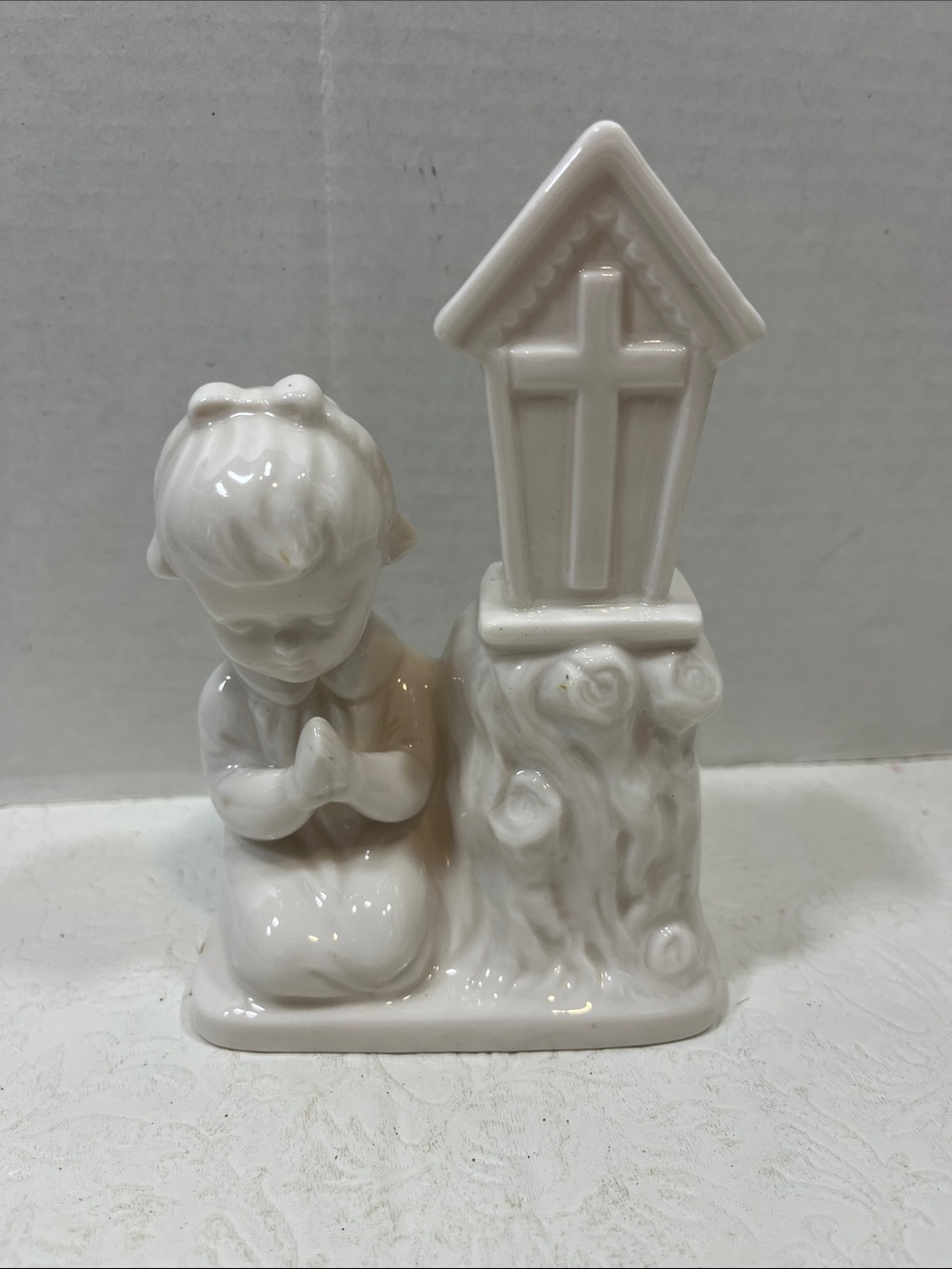 Ceramic Praying Child Figurine in White 4”x2”6”